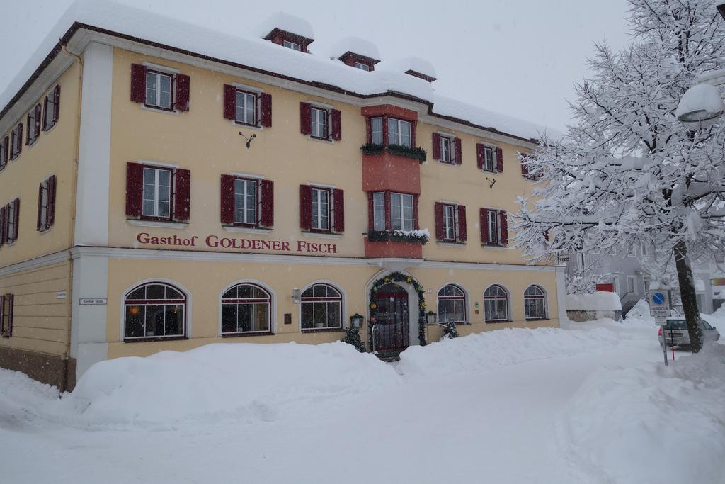 Gasthof Goldener Fisch Lienz Exterior photo